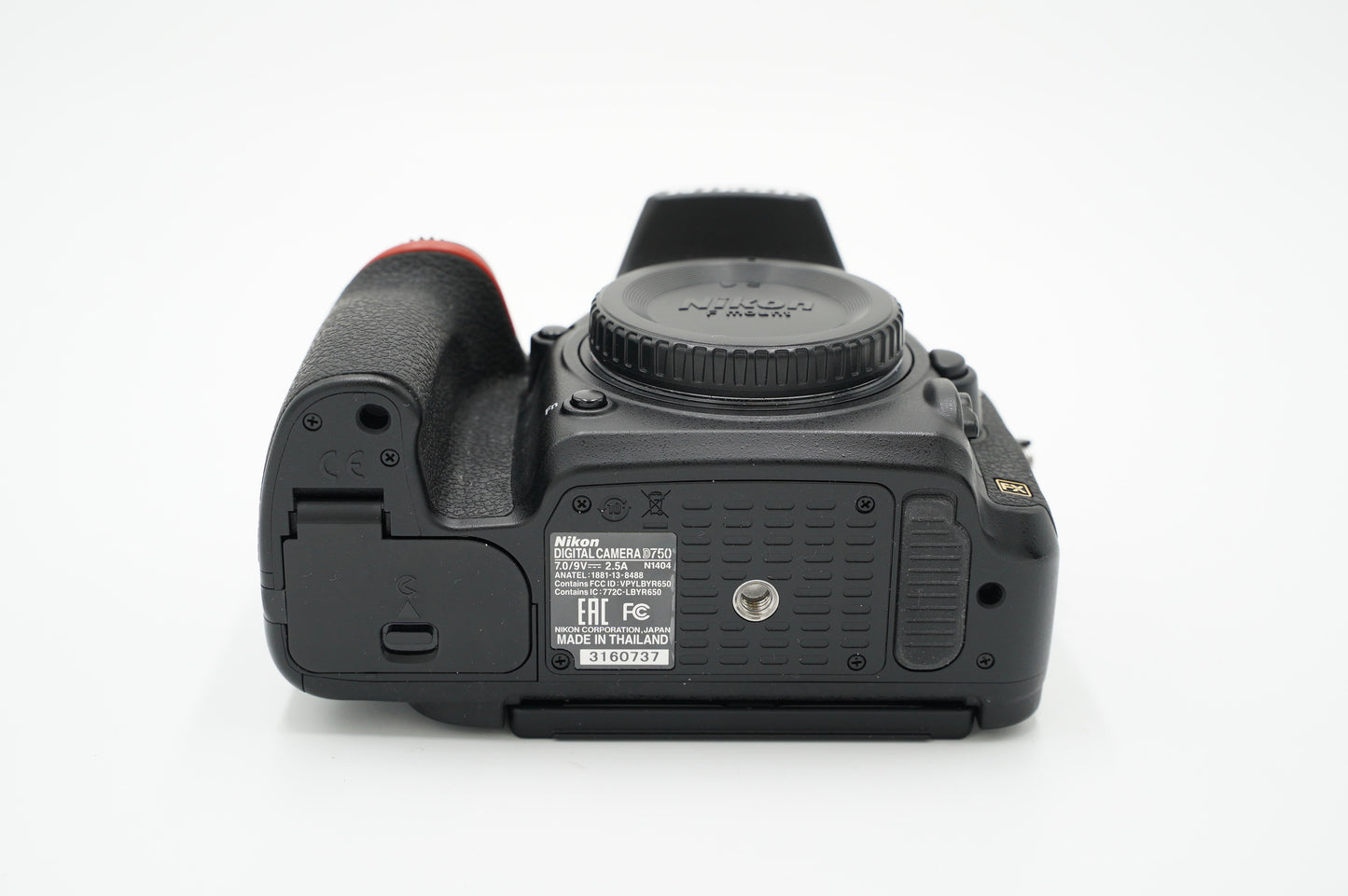 Nikon D750/24120/60737 D750, AF-S 24-120mm f/4G ED VR + MBD16 Grip, Used