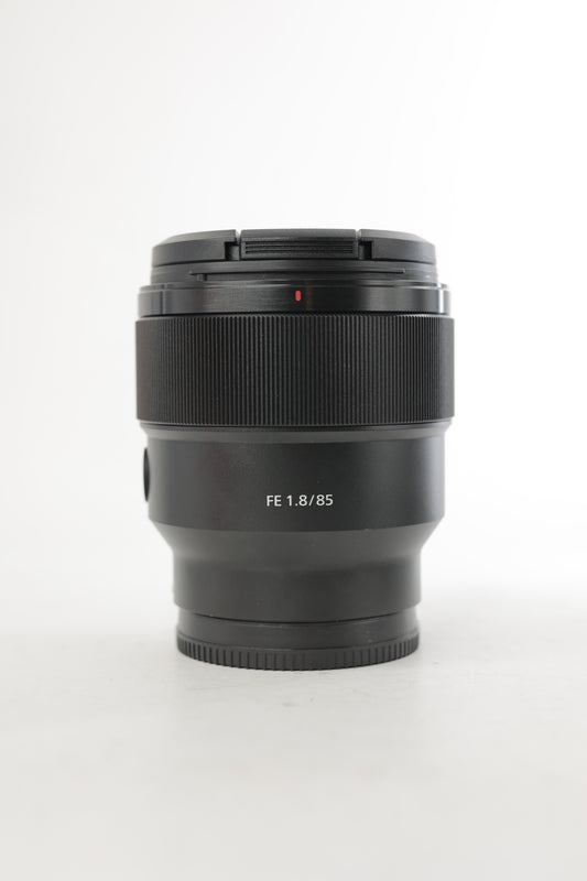 Sony SEL85F18/8049018 FE 85mm f/1.8 Lens, Used