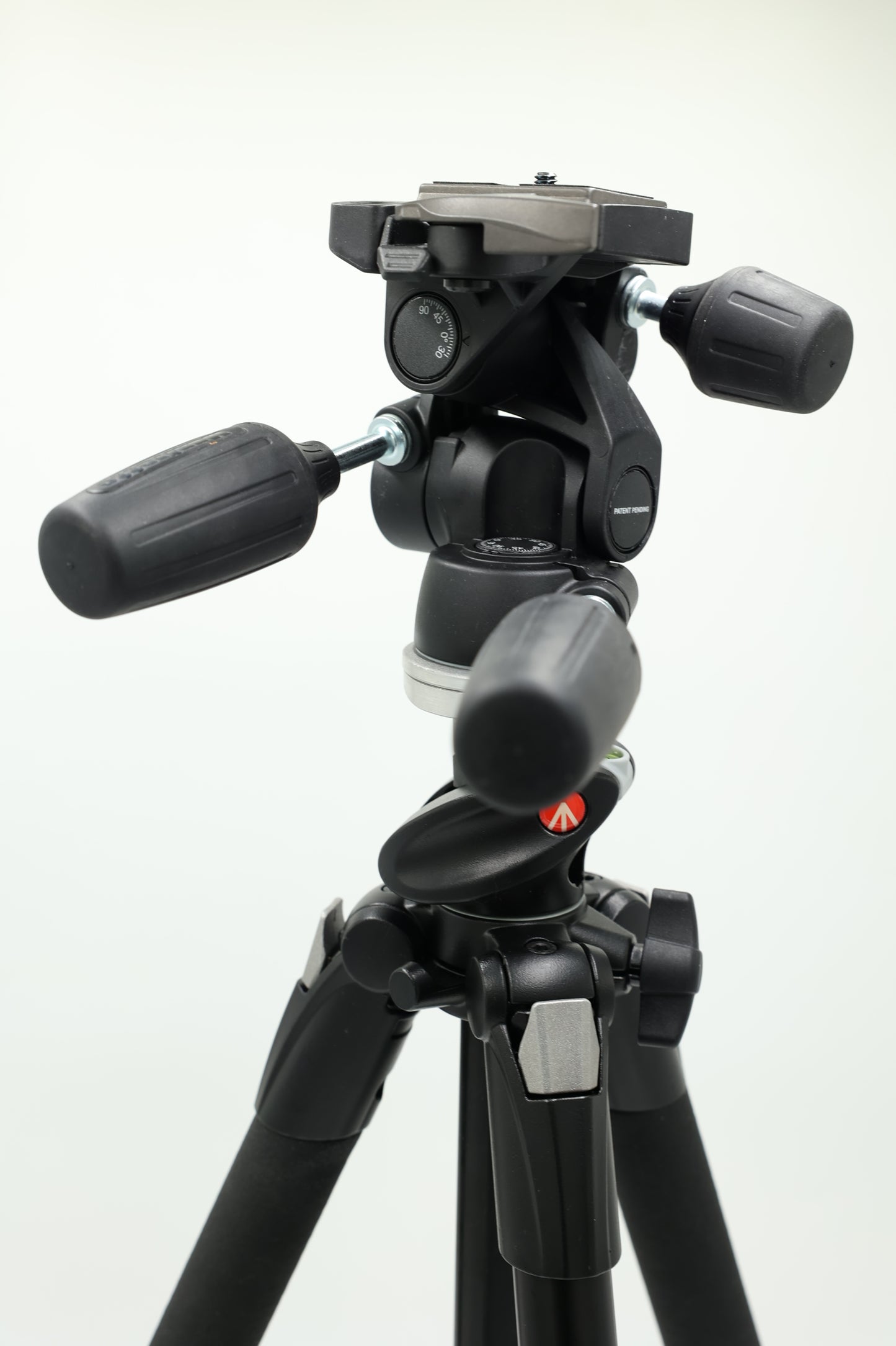 Manfrotto 190XPROB Aluminum Tripod w/804RC2 3-Way Head, Used
