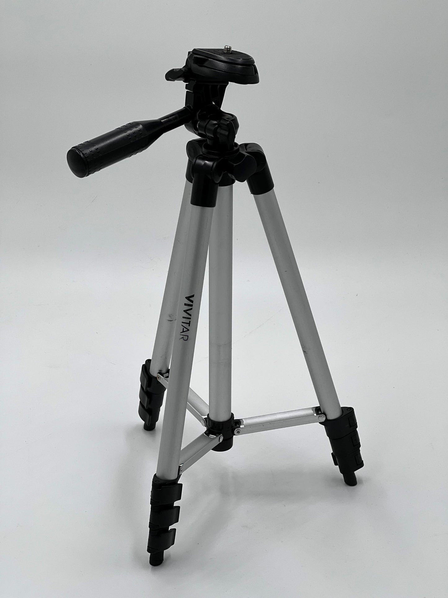 Vivitar Medium Tripod, Used