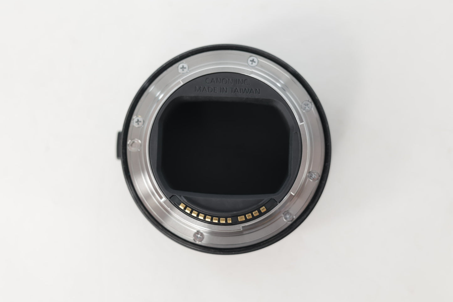 Canon EFEOSR/24353 RF Mount Adapter EF-EOS R, Used
