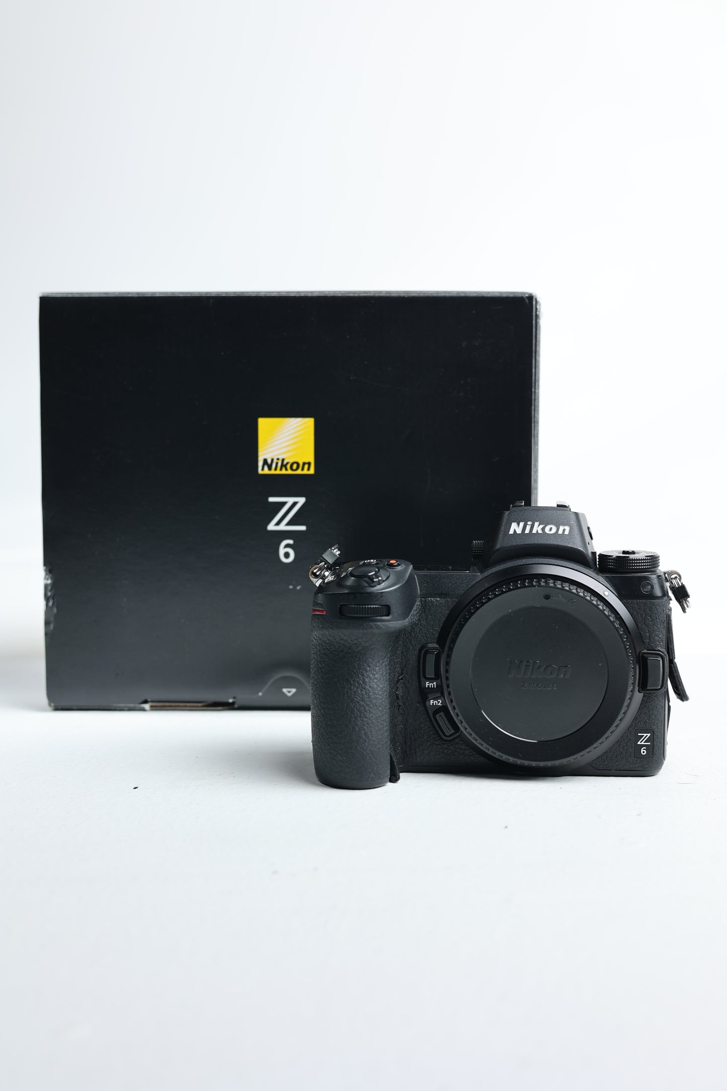 Nikon Z62470/15444 Z6, Z 24-70mm f/4 S, Used
