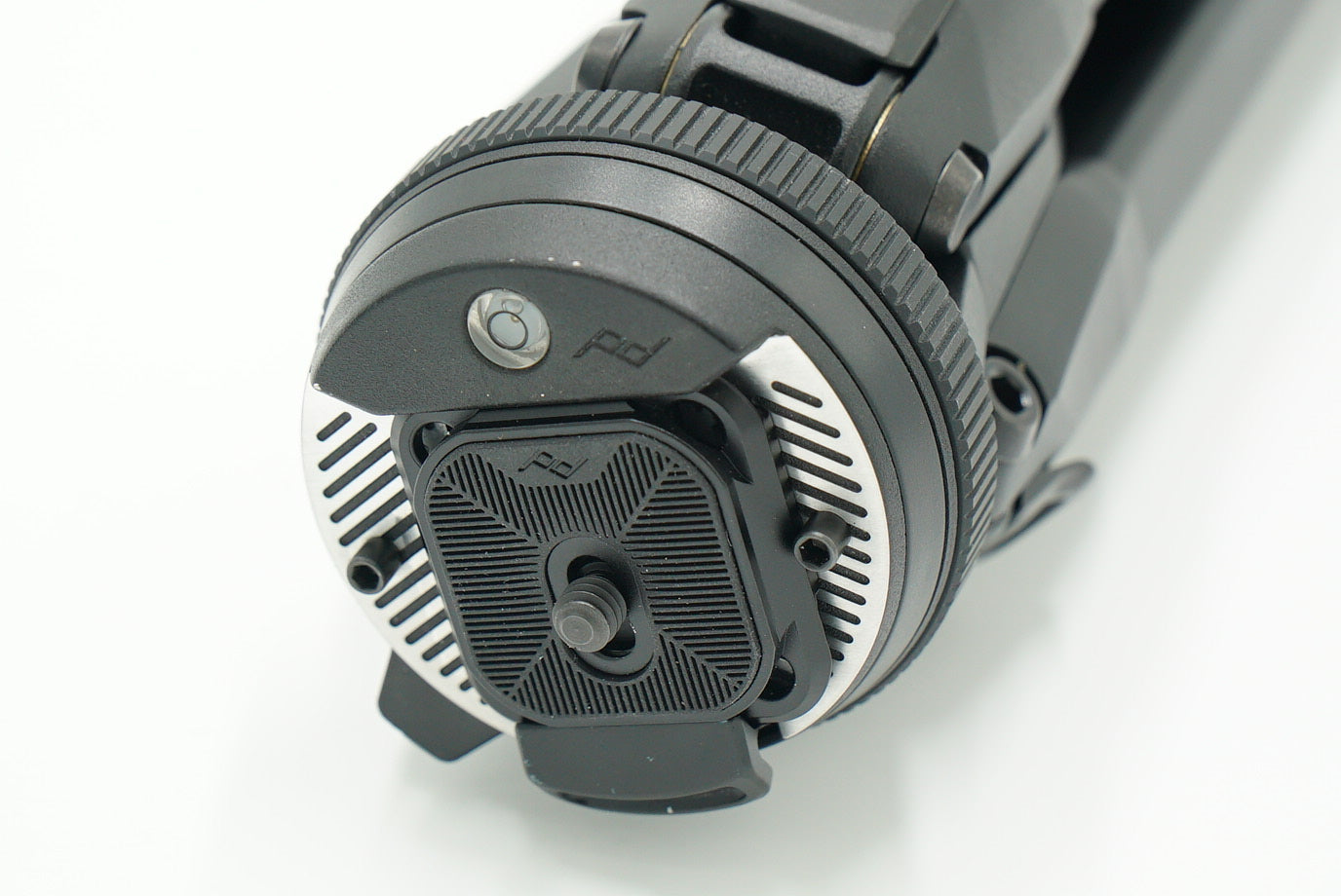 Peak Design TTCB5/01156 Aluminum Travel Tripod, Used