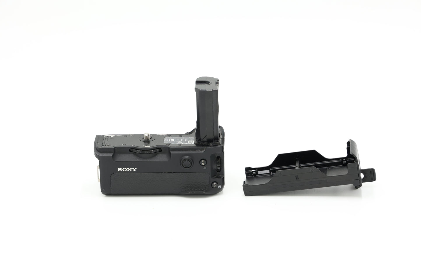 Sony VGC3EM/3345268 Vertical Grip F/ILCE9+A7R Mark III, Used (For Parts)