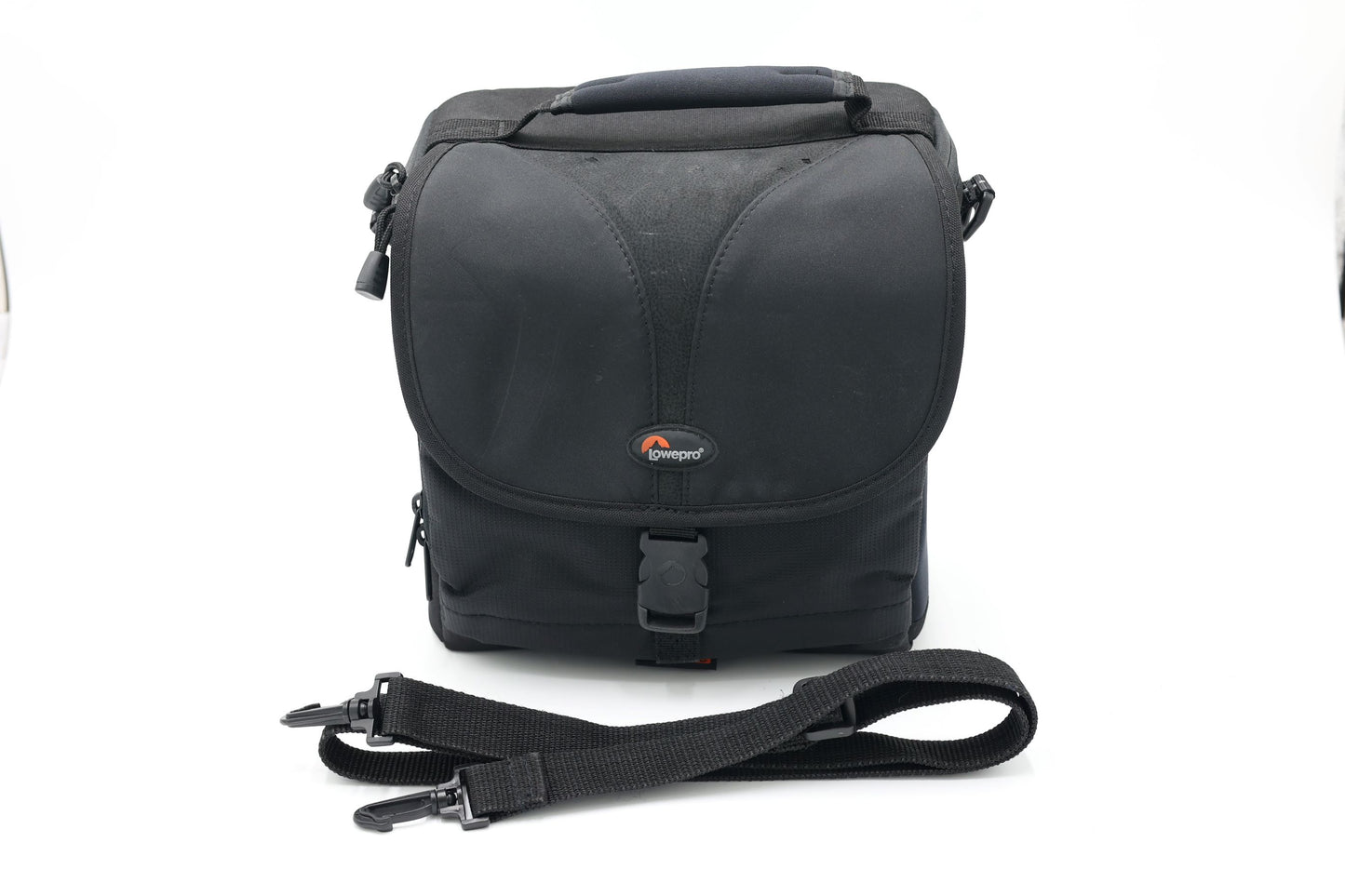 Lowepro Rezo 170 AW Camera Case, Used