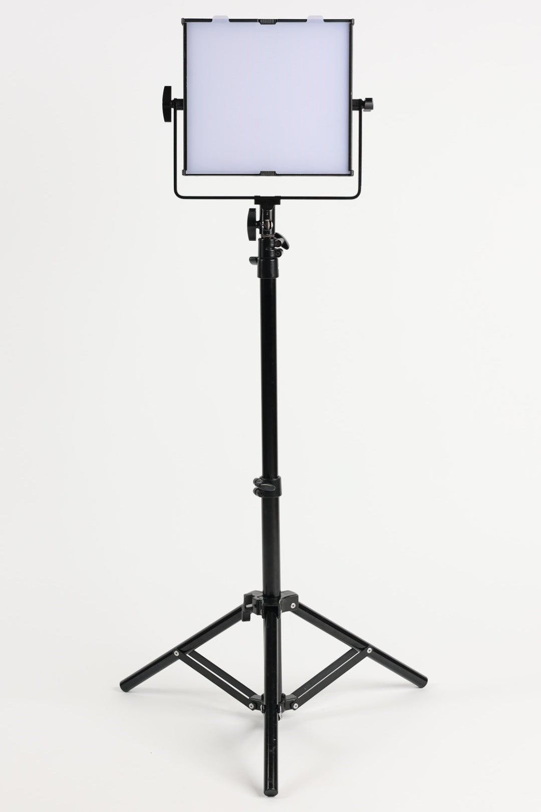 GVM 520LS-B Bi-Color LED Video Light (2 lights & 1 Stand), Used