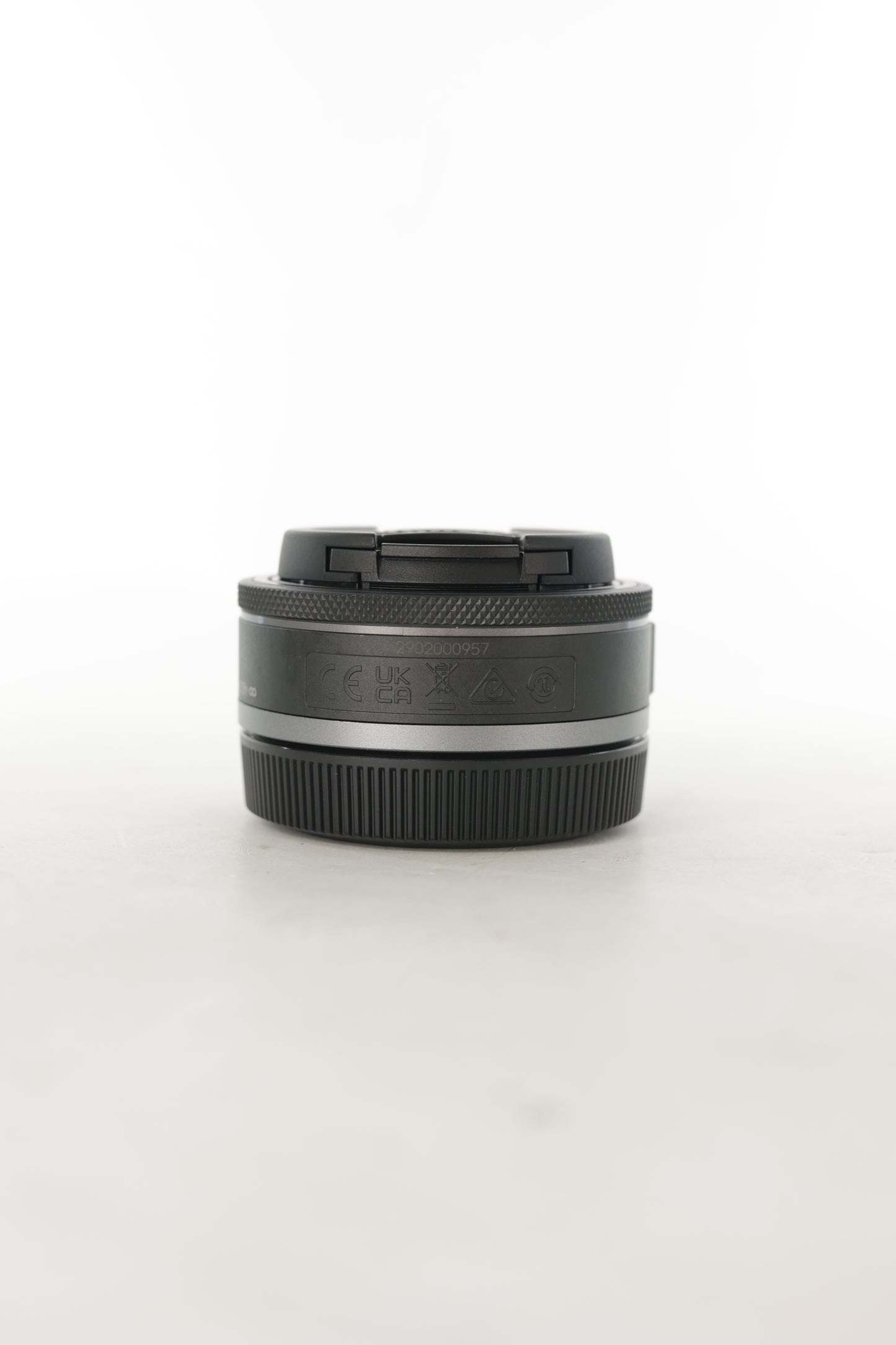 Canon RF28/2.8/00957 RF 28mm f/2.8 STM, Used
