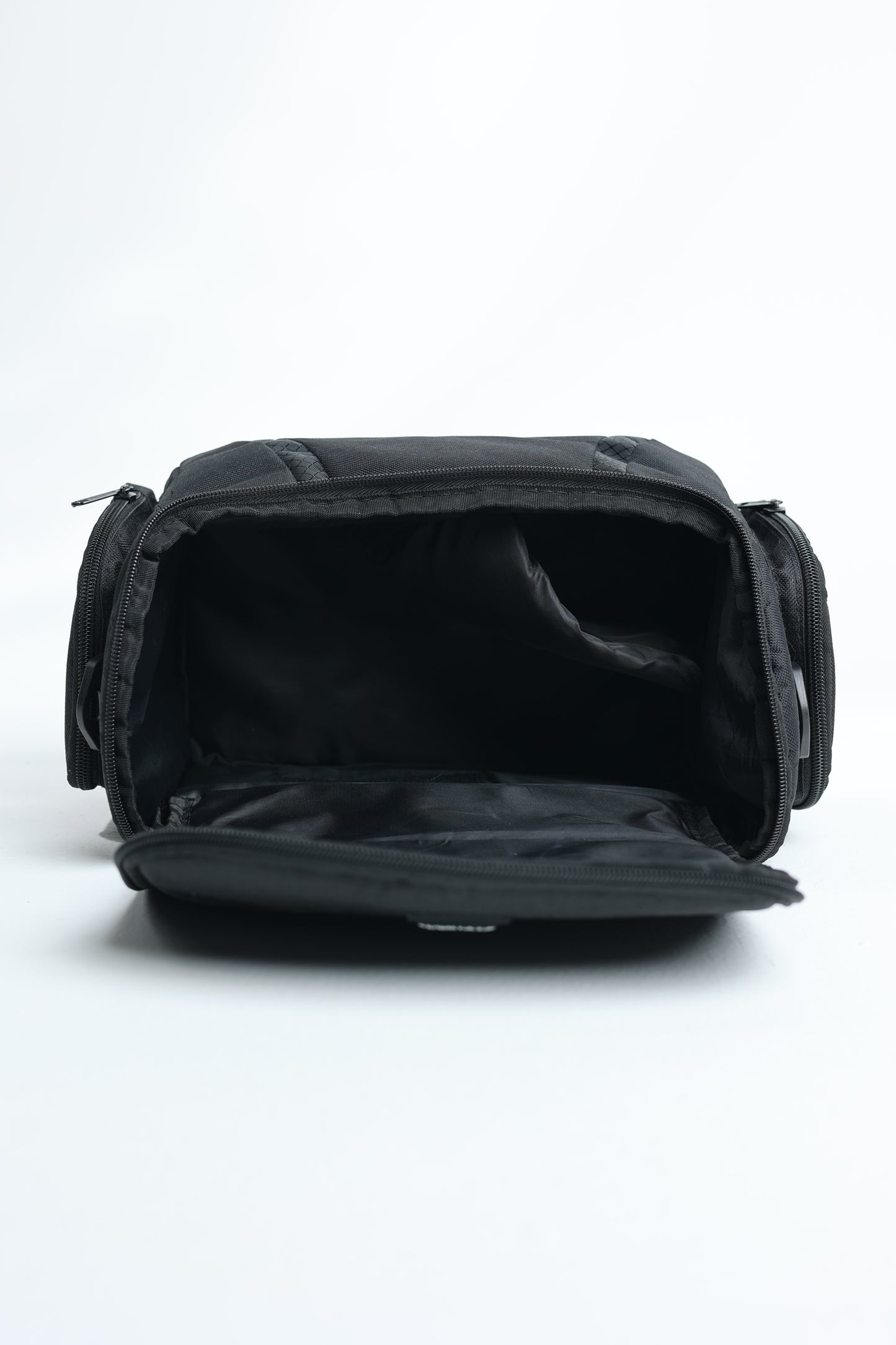 Vivitar Medium Shoulder Bag (No strap), Used