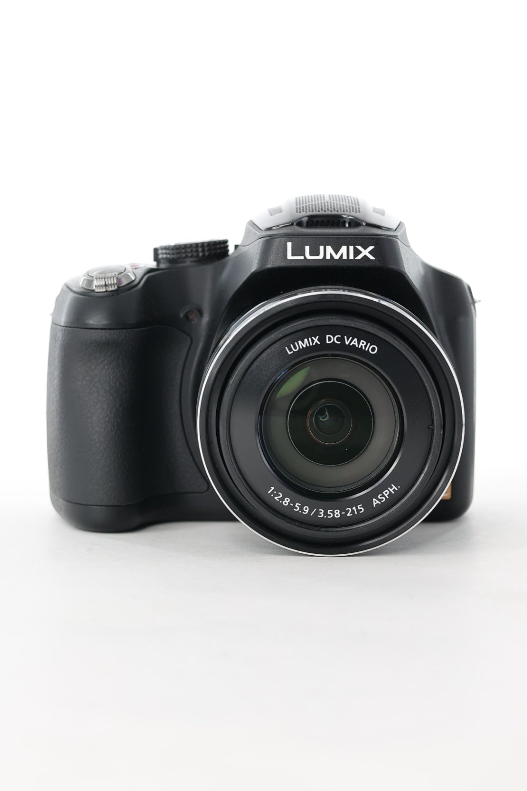 Panasonic DMCFZ70/04816 DMC-FZ70 Digital Camera, Used