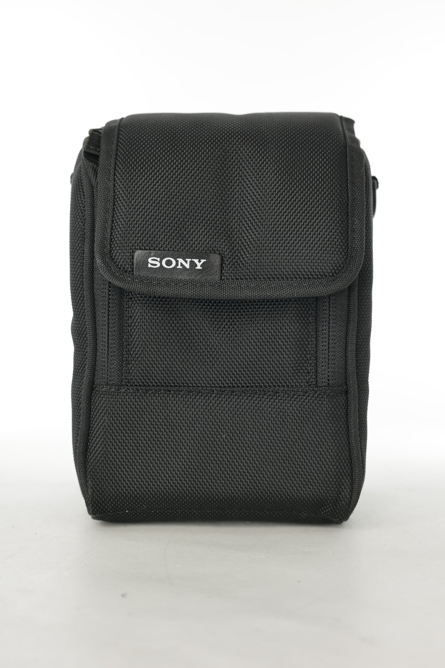 Sony LCS-FEA Lens Case, Used