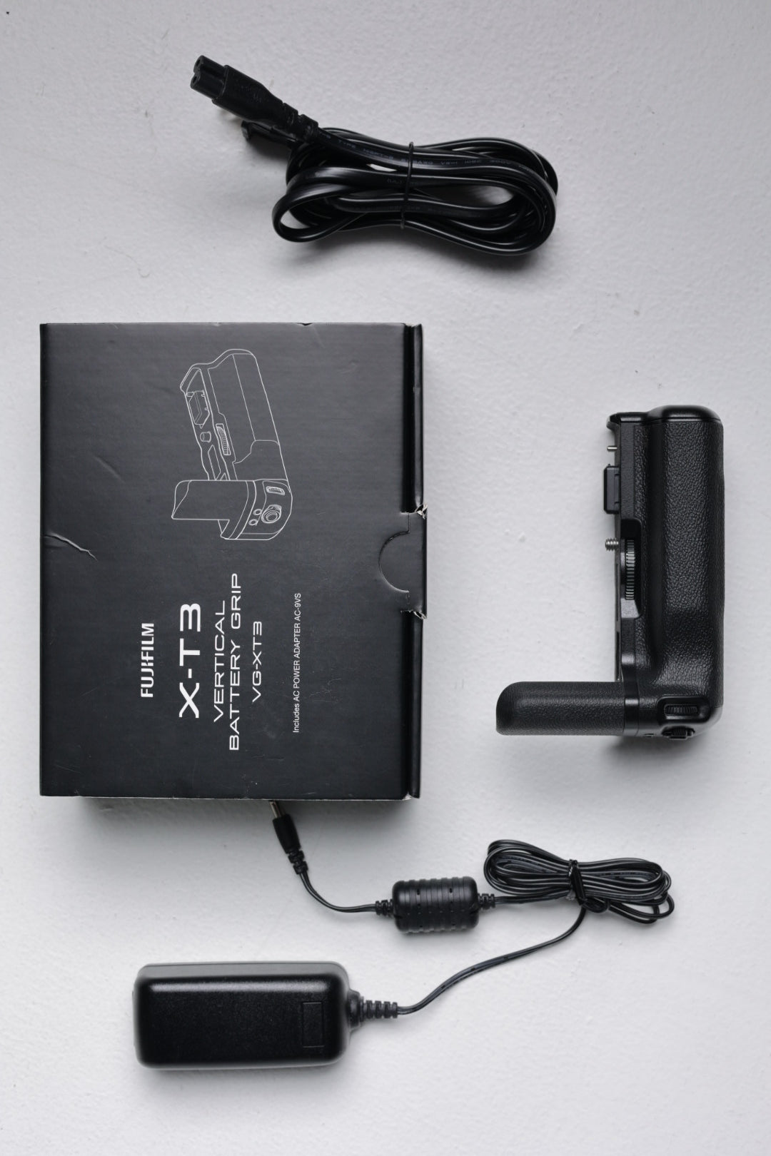 Fujifilm VGXT3/21316 Vertical Battery Grip F/XT3, Used
