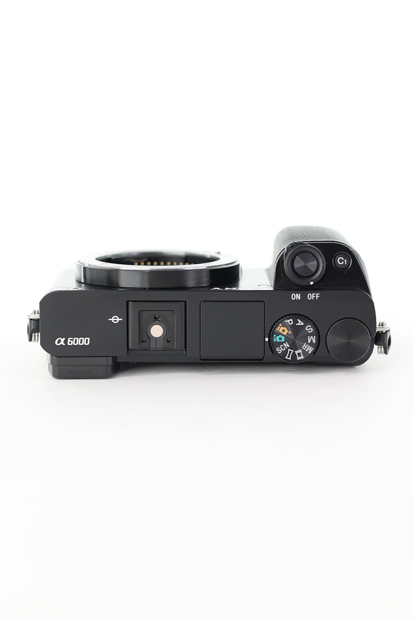 Sony A6000L/6573113, A6000, E PZ 16-50mm f/3.5-5.6 OSS, Black + Smallrig Rig Cage, Used