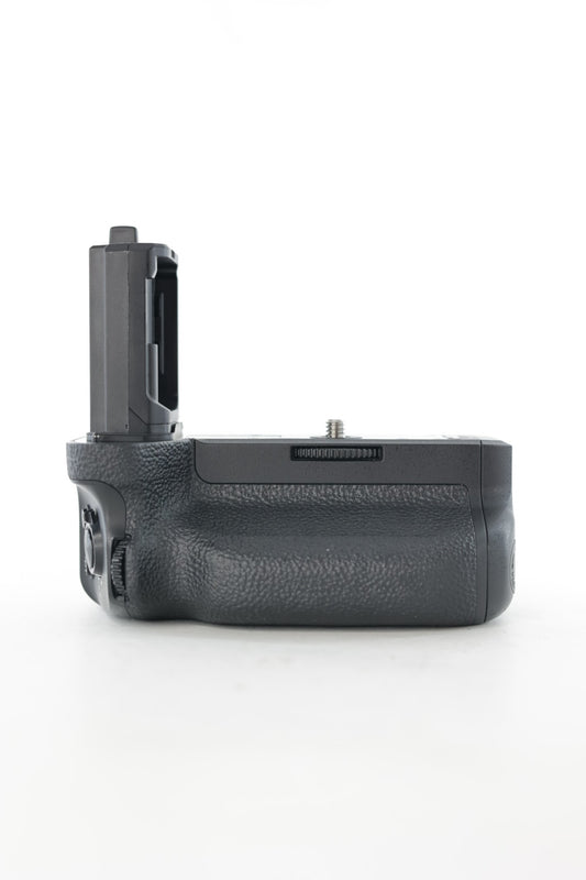 Sony VGC4EM/3352877 Vertical Grip, Used