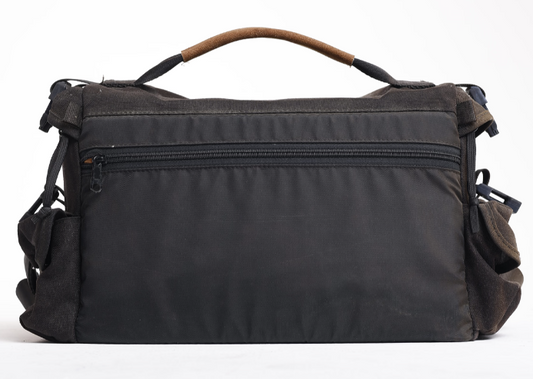 Tamrac Vintage Large Model 608 Shoulder Bag, Used