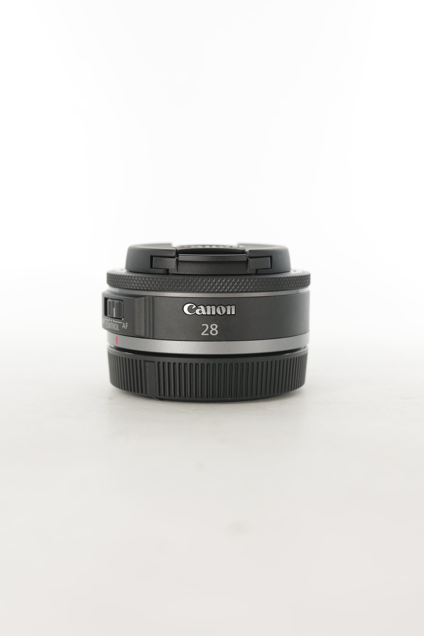 Canon RF28/2.8/00957 RF 28mm f/2.8 STM, Used