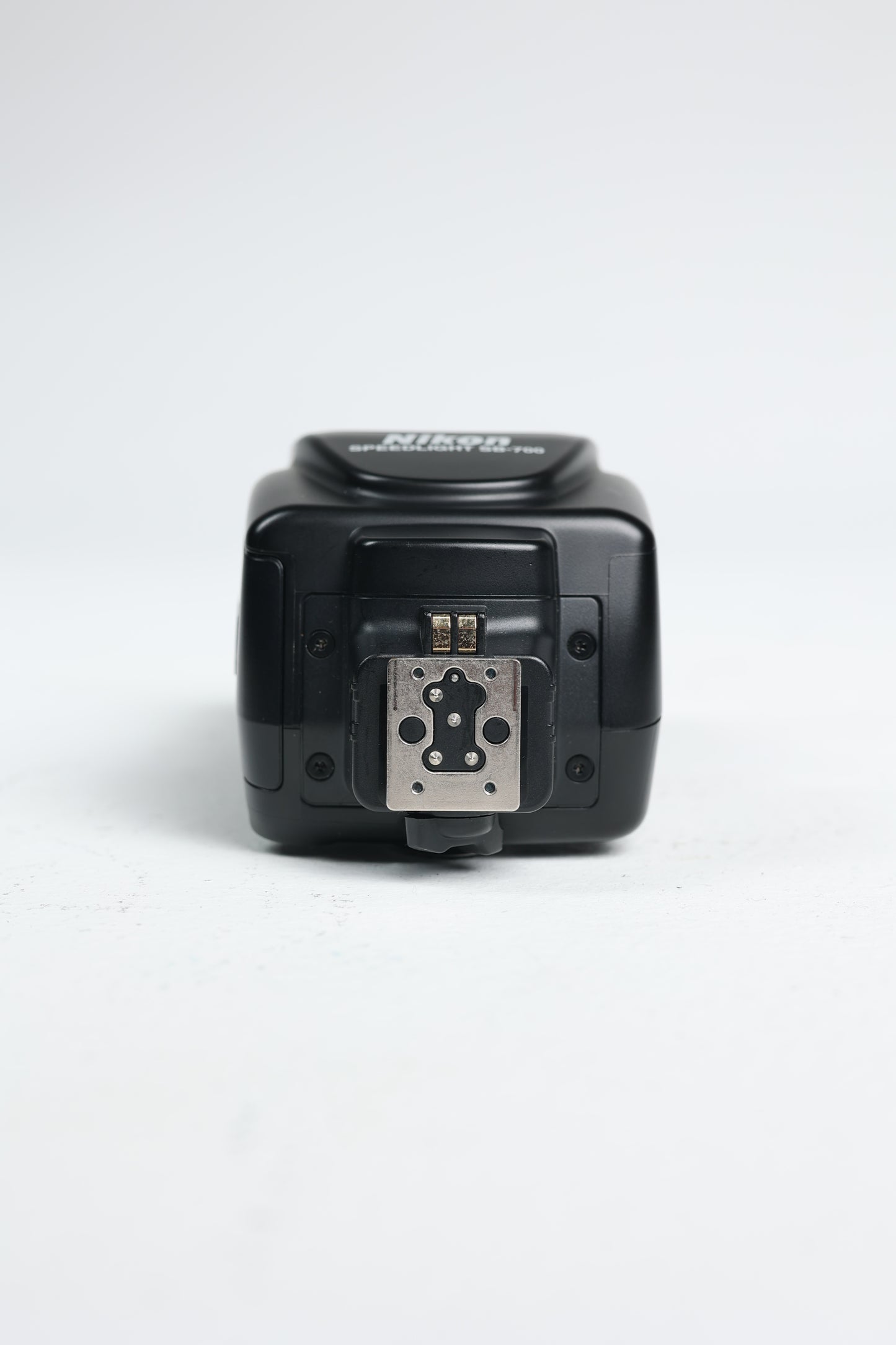 Nikon SB700/77917 SB700 Speedlight, Used