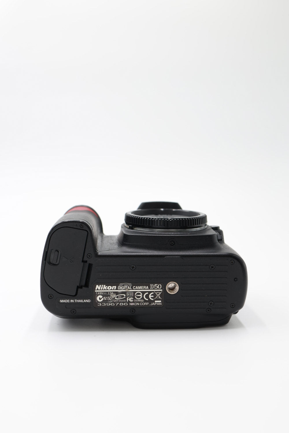 Nikon D50/96786 D50 DSLR Camera, Used (For Parts)