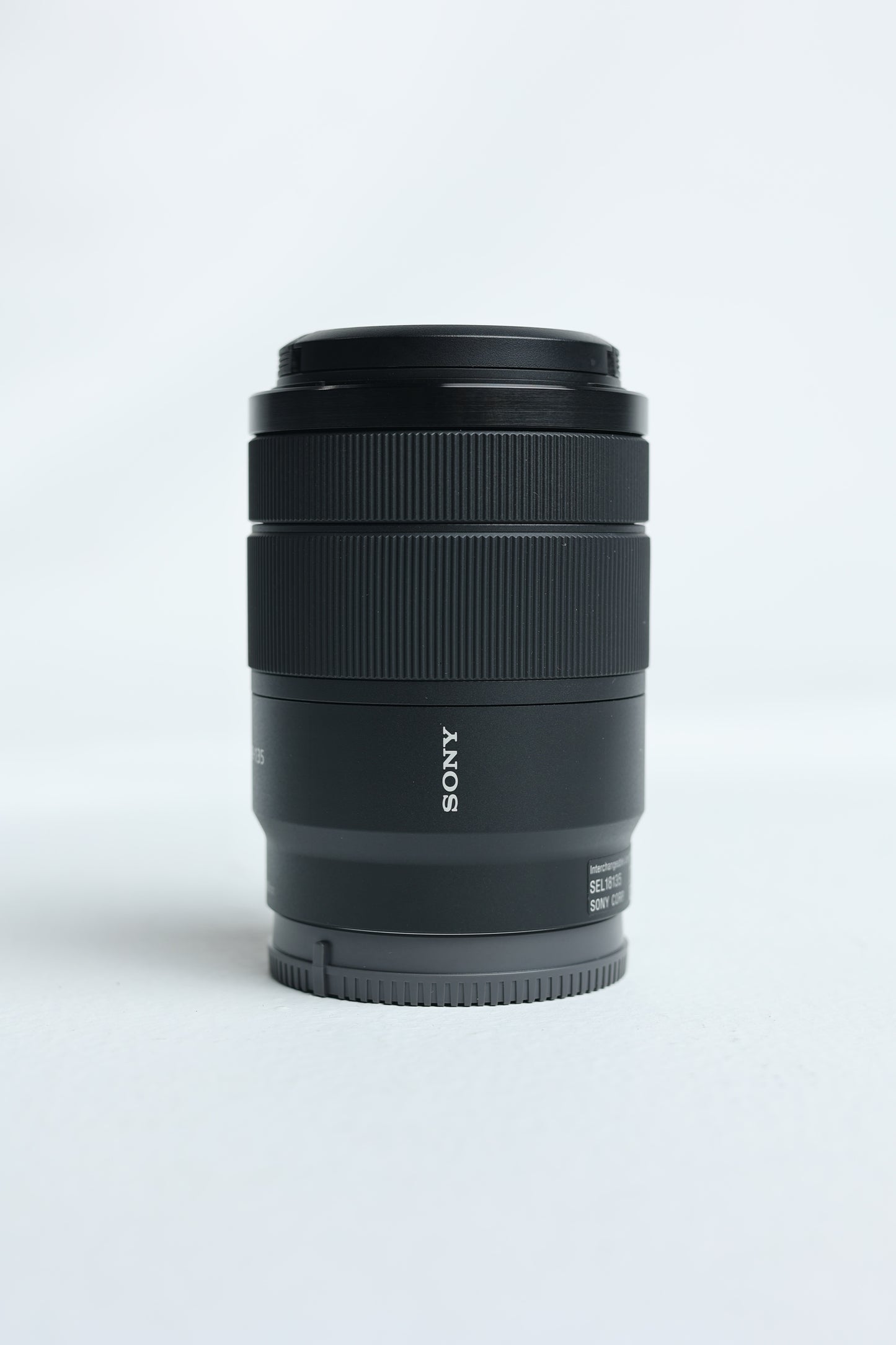Sony SEL18135/2163511 E 18-135mm f/3.5-5.6 OSS, Used
