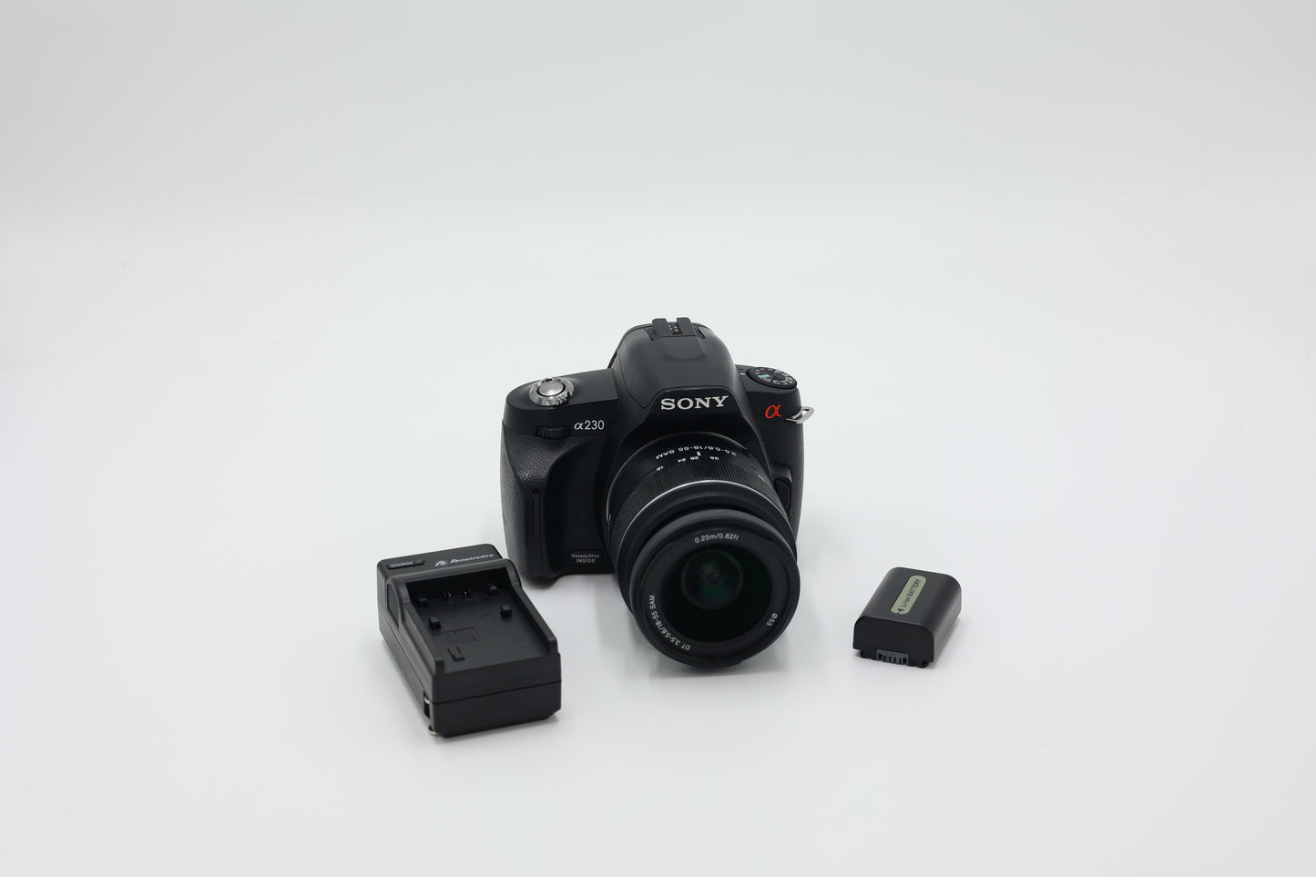 Sony A230/0500124 DSLR A230 w/18-55mm f/3.5-5.6 SAM, Used