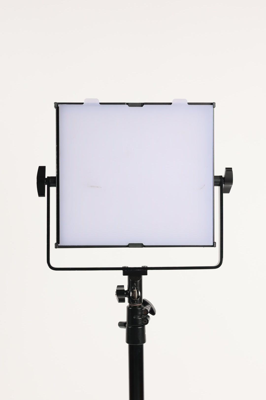 GVM 520LS-B Bi-Color LED Video Light (2 lights & 1 Stand), Used