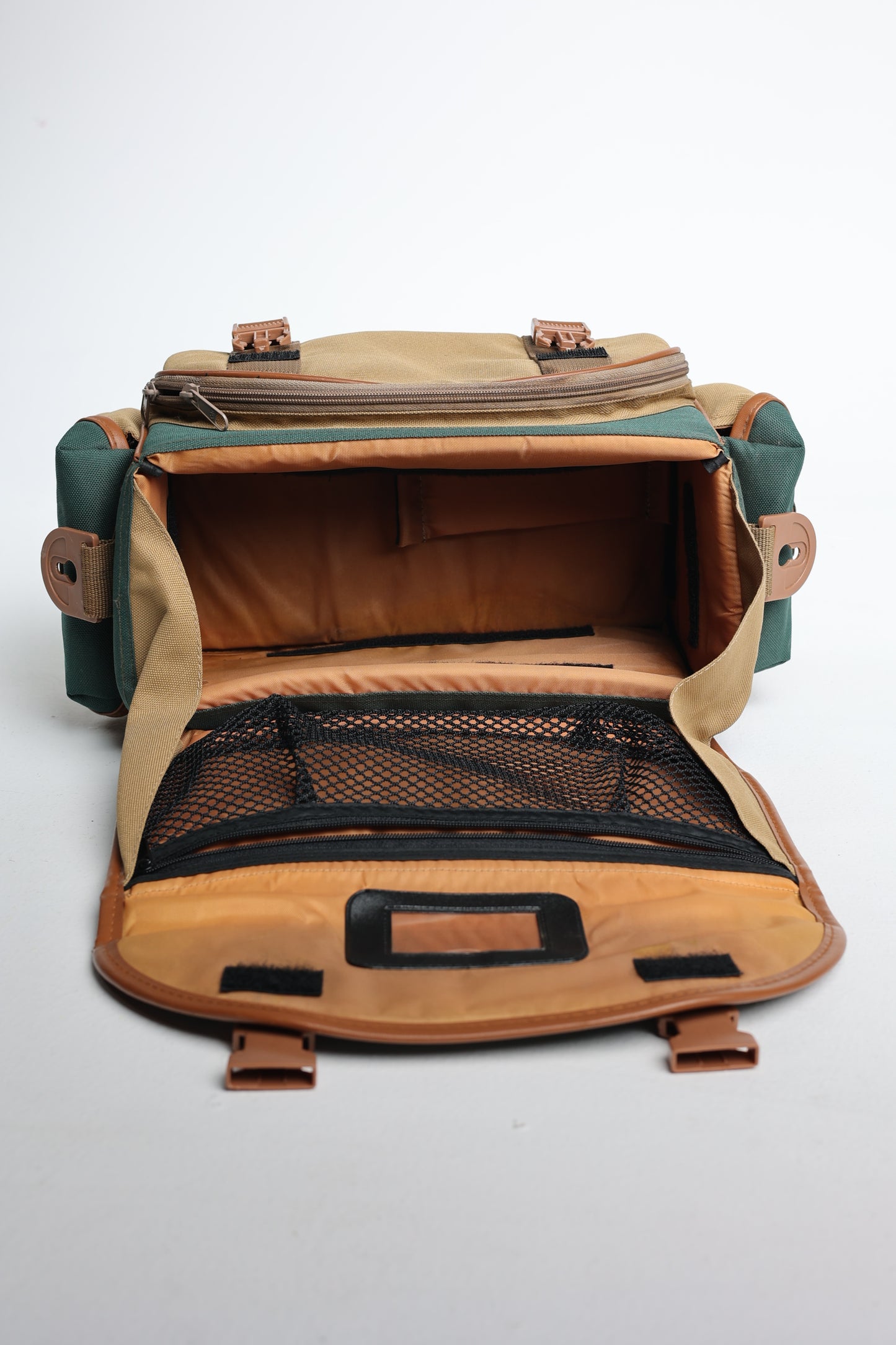 Vantage Green/Tan Vintage Shoulder Bag. Used