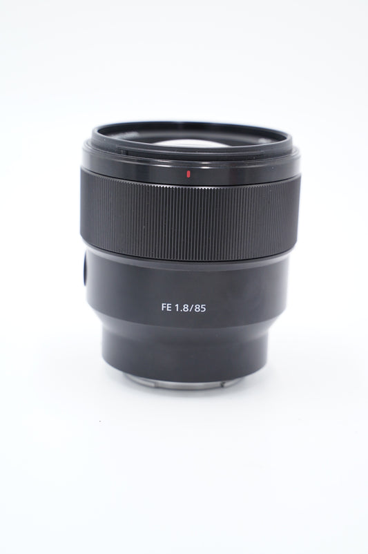 Sony SEL85F18/8040741 FE 85mm f/1.8 Lens, Used