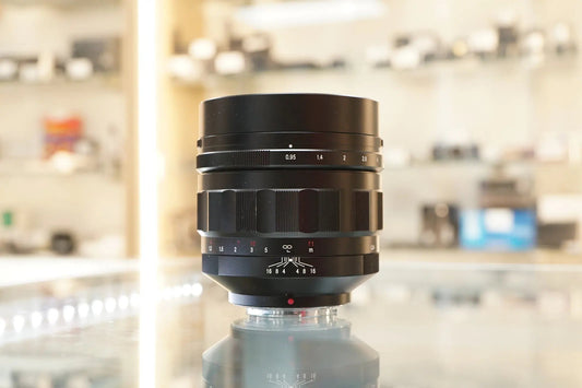 VOIGTLANDER 60MMF2-20117 Nokton 60mm f/0.95 Lens for Micro Four Thirds, Used - AVC photo video store