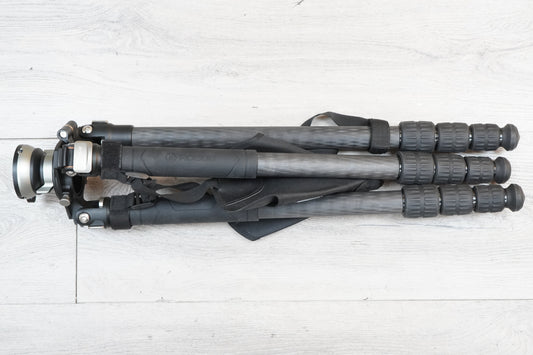 Robus RC-5570 Vantage Series 3 Carbon Fiber Tripod, Used