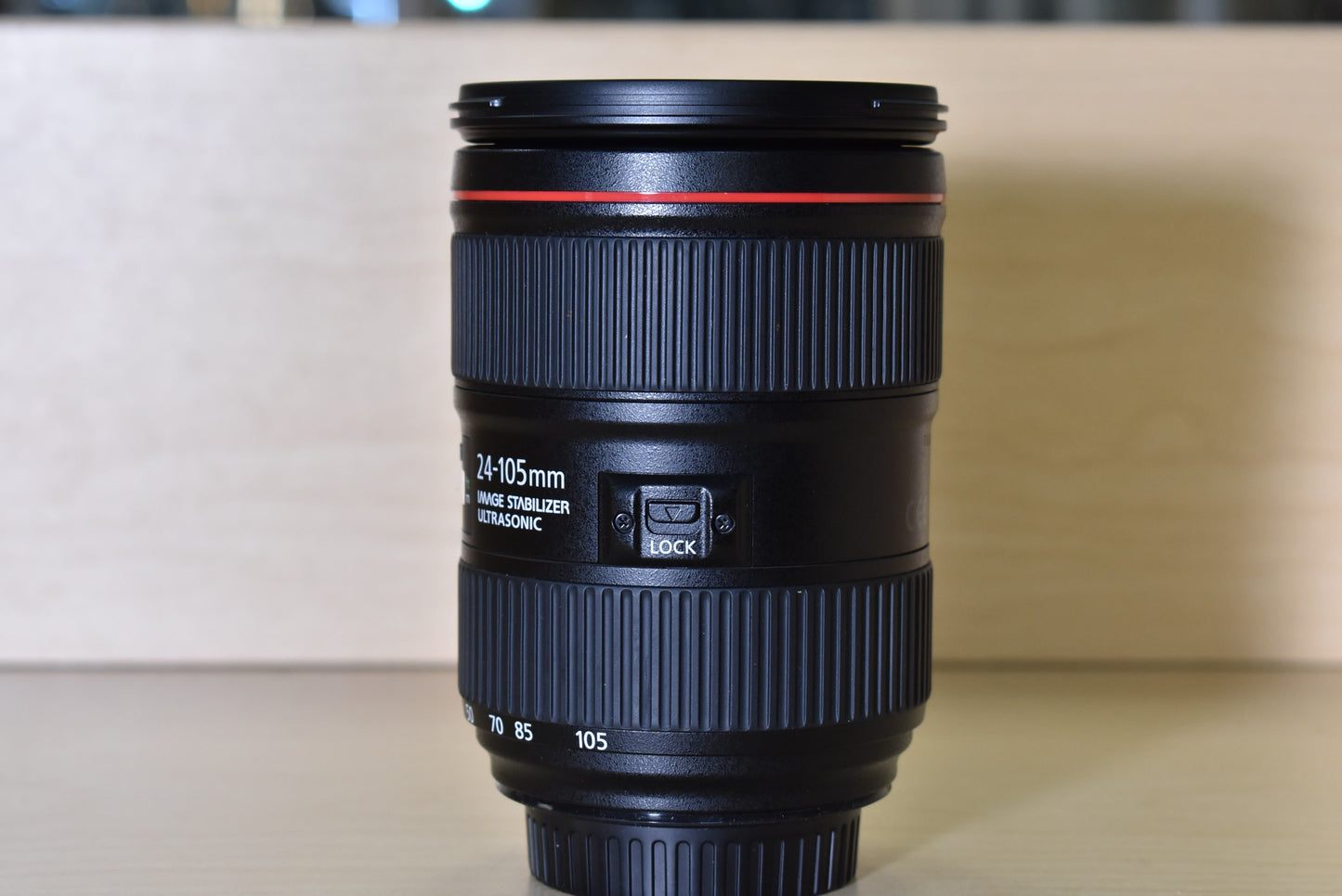 Canon EF24105F4L-05202 24-105mm f/4 L IS USM II EF-Mount Lens, Used