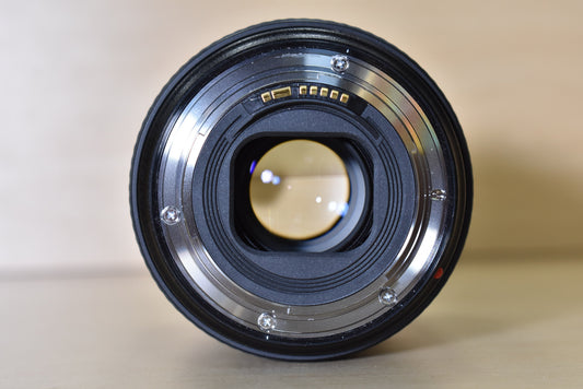 Canon EF24105F4L-05202 24-105mm f/4 L IS USM II EF-Mount Lens, Used