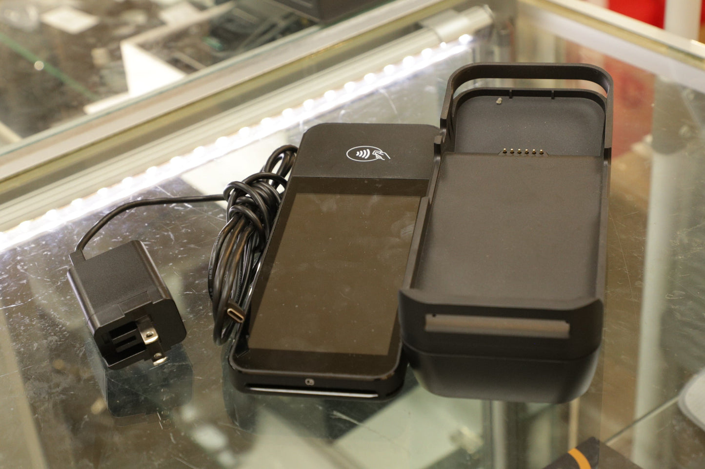 BBPOS WISEPOS-46232/27913 BBPOS WisePOS E Payment Terminal w/ Charging Dock, Used