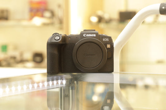 CANON EOSRP-02979 Canon EOS RP Mirrorless Camera Body {26.2MP}, Used