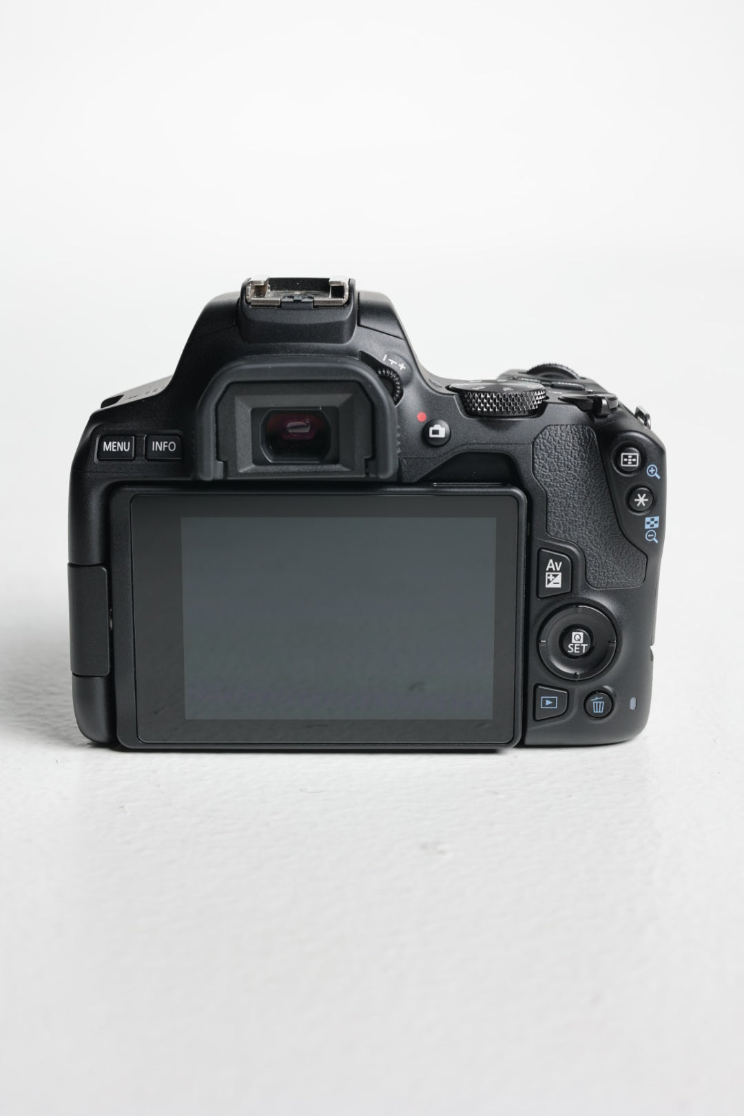 Canon EOSREBELSL3/06038 Rebel SL3, Body Only, Used