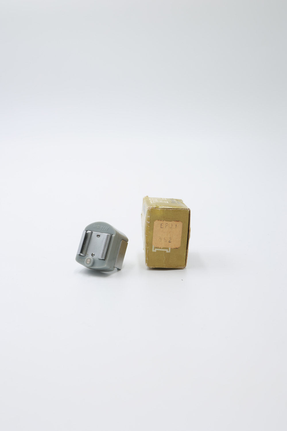 Nikon F2 Flash Coupler, Used