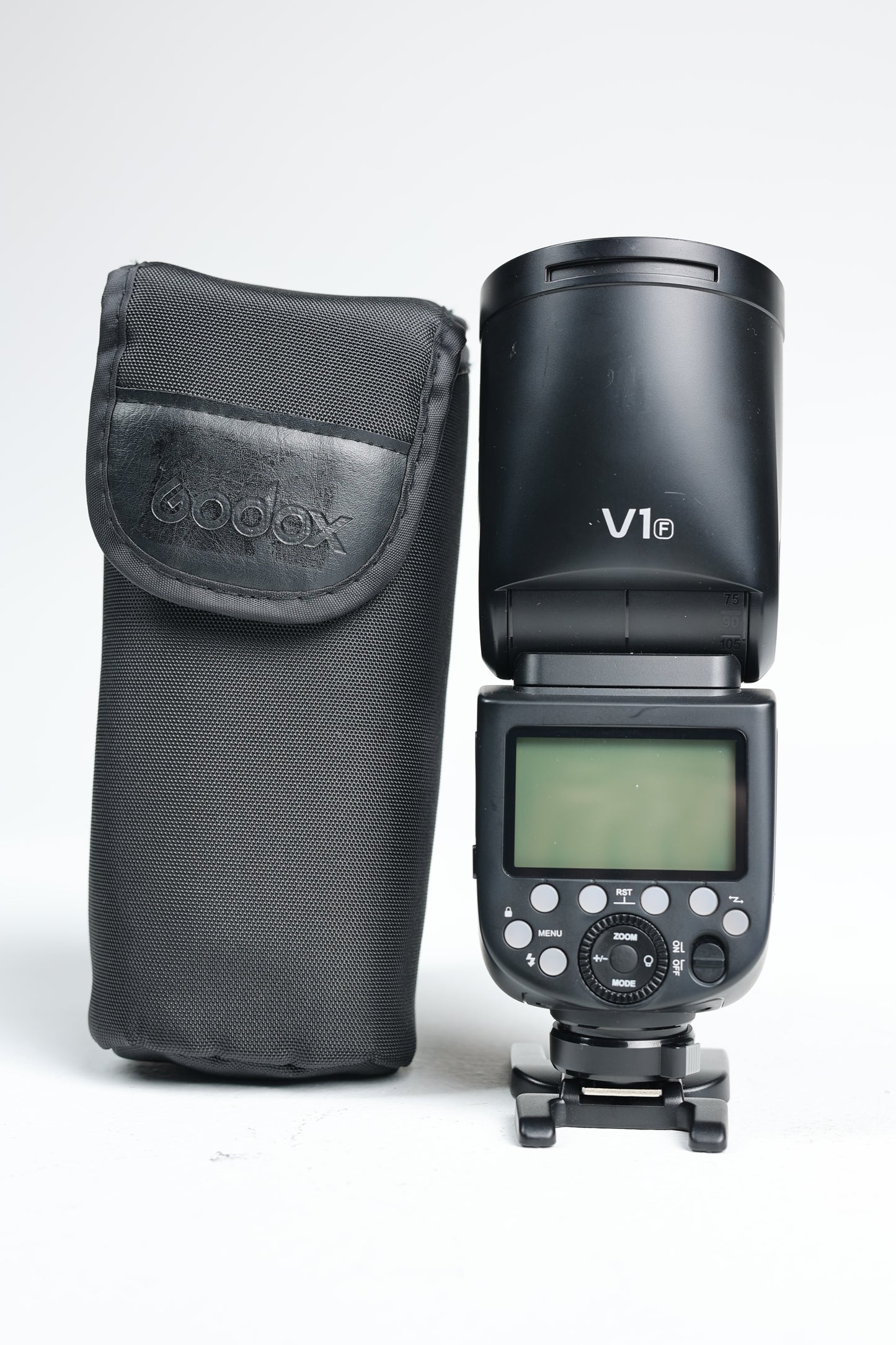 Godox V1F/05763 TTL Round Flash F/Fujifilm + AKR1 Kit, Used
