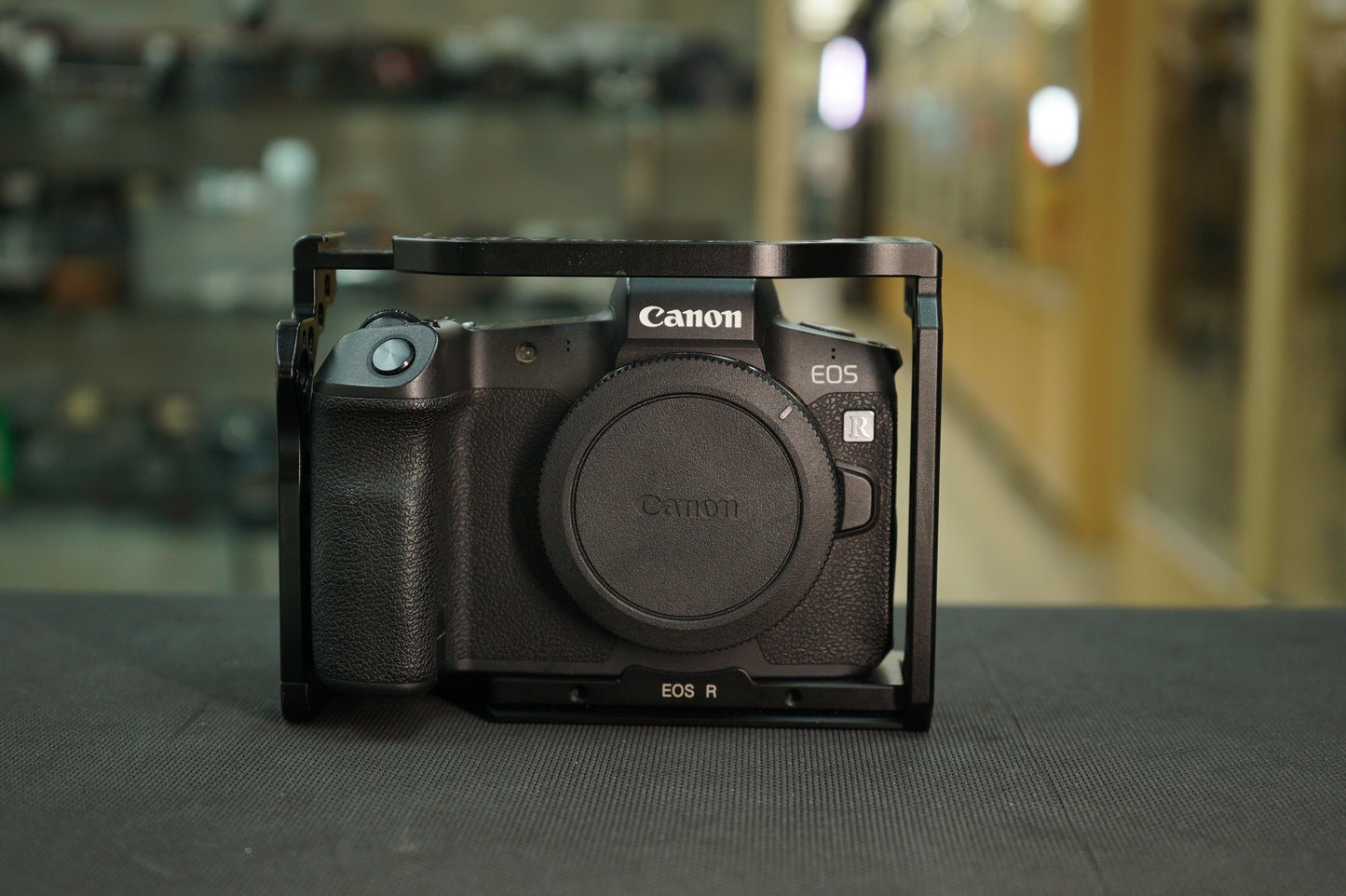 Canon EOSRBODY/03033 EOS R, Body Only, Used
