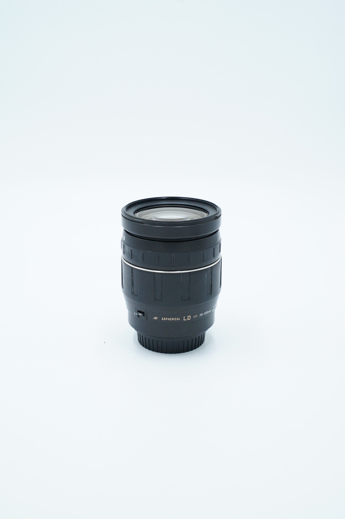 Tamron 28300/25812 28-300mm f/3.5-6.3 Aspherical LD Macro F/Canon, Used