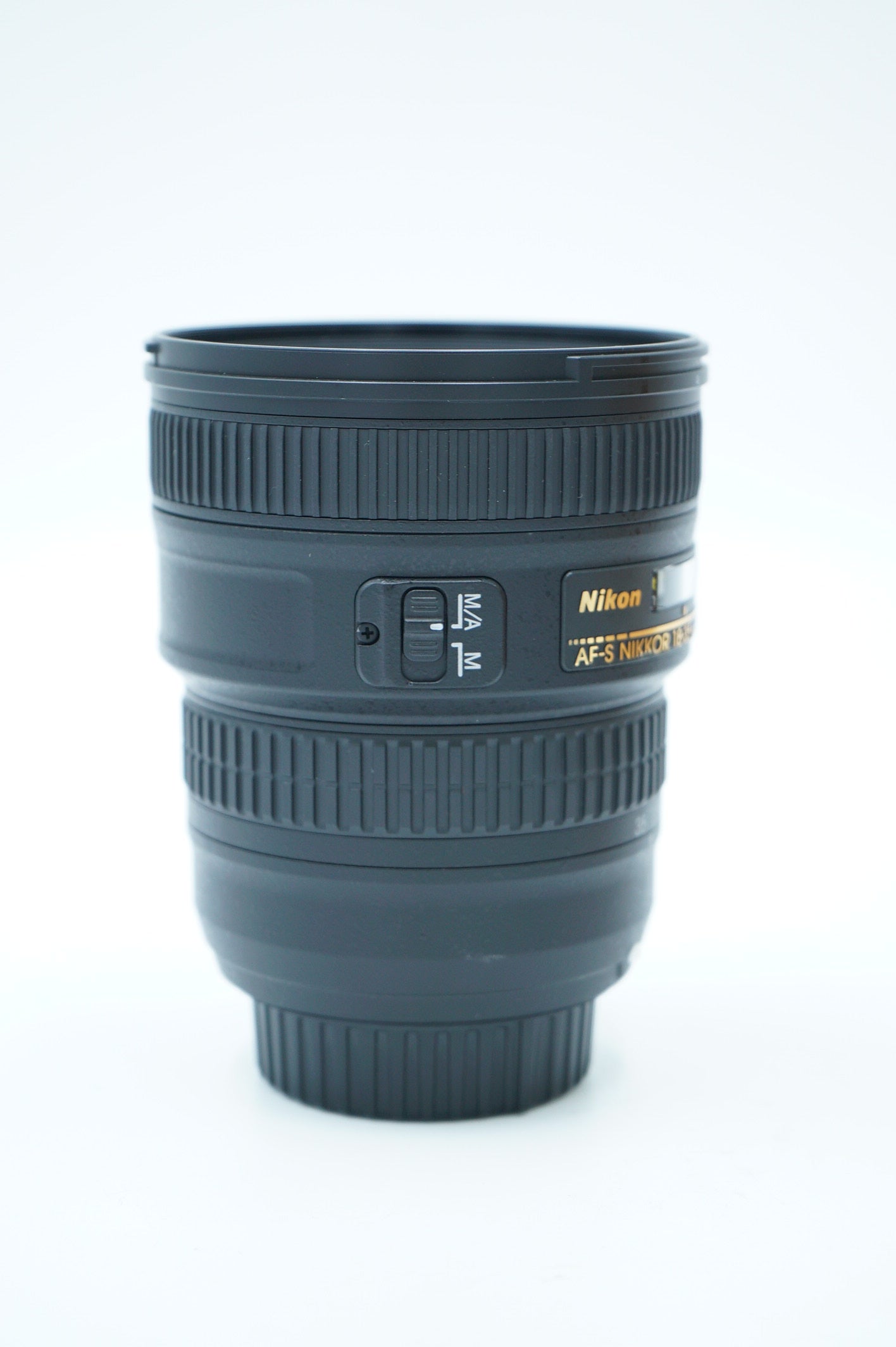 Nikon AFS1835/43209 AF-S Nikkor 18-35mm f/3.5-4.5G ED, Ø77, Open Box