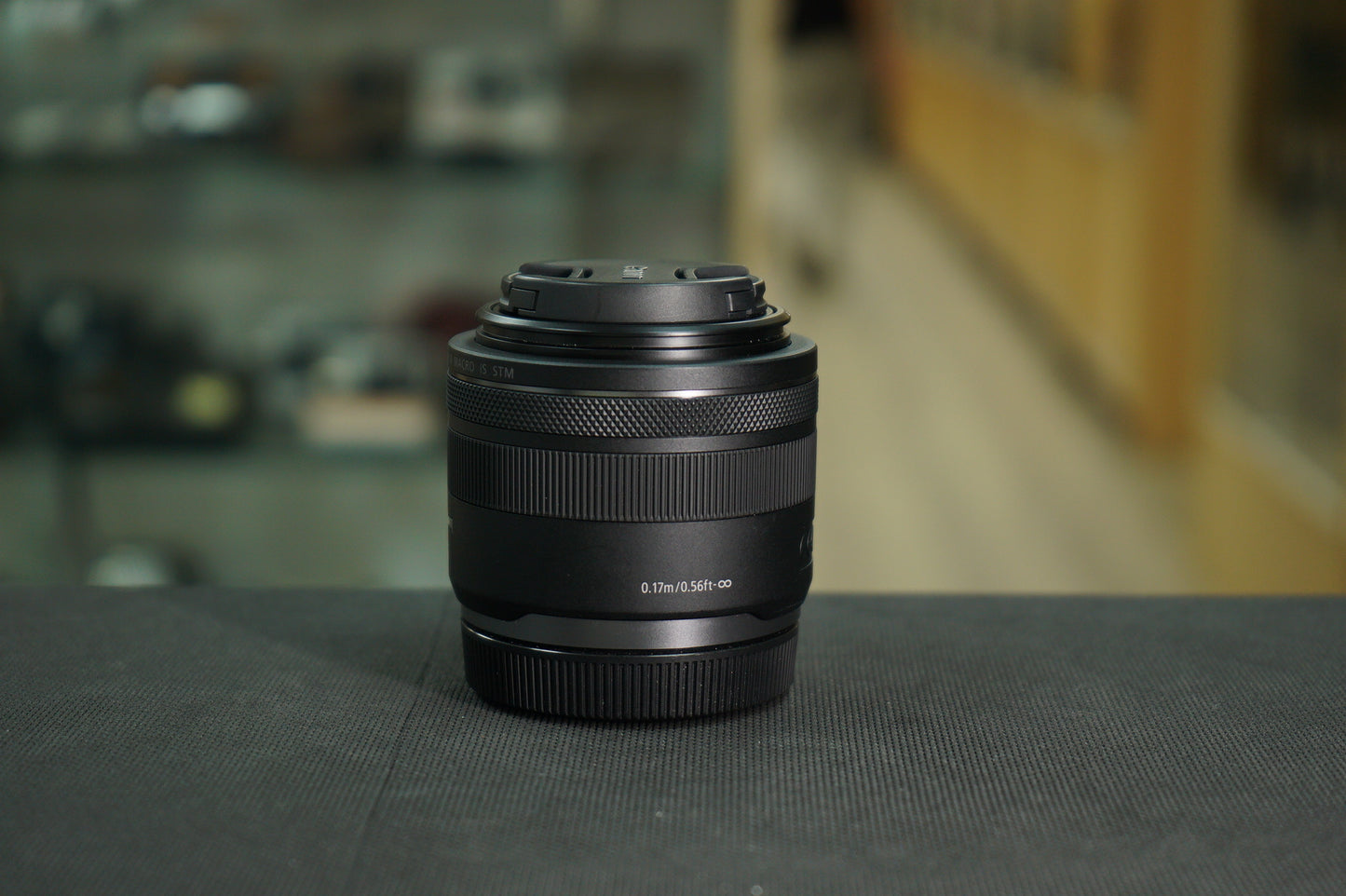 Canon RF35/1.8/02557 RF 35mm f/1.8 IS Macro STM, Used