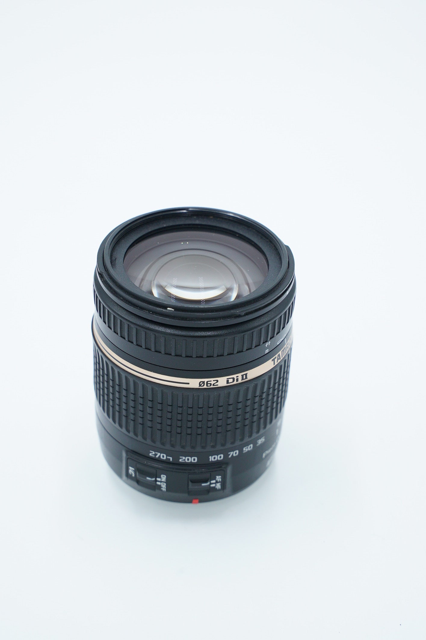 Tamron 18270C/03599 18-270mm f/3.5-6.3 Di II F/Canon, Used (For Parts)