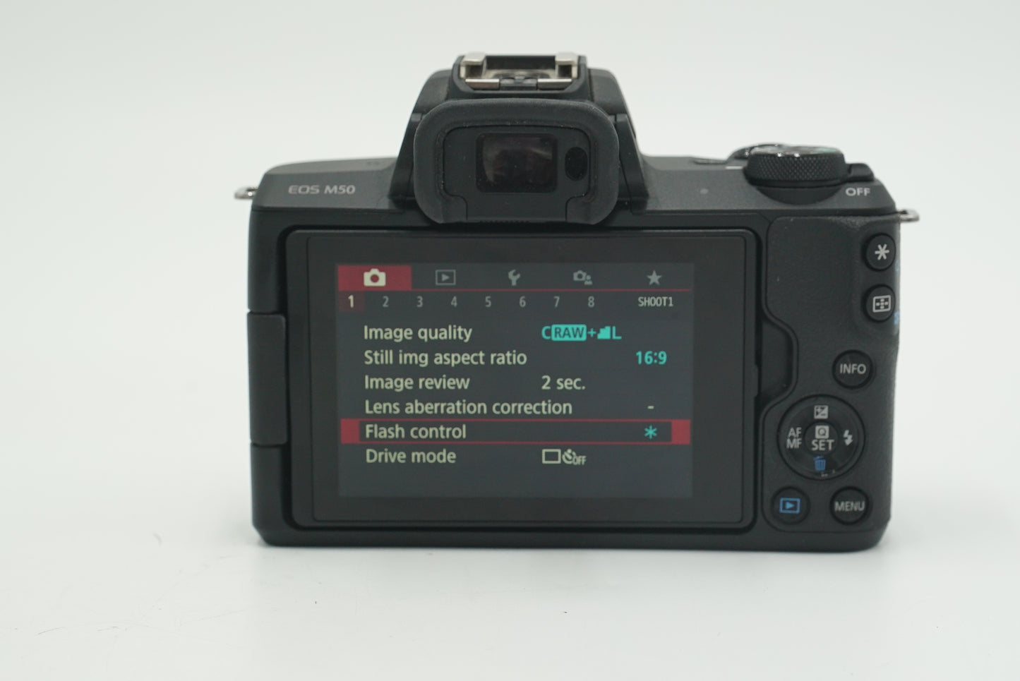 Canon M50/1545/00212 EOS M50 + 15-45mm Lens, Used