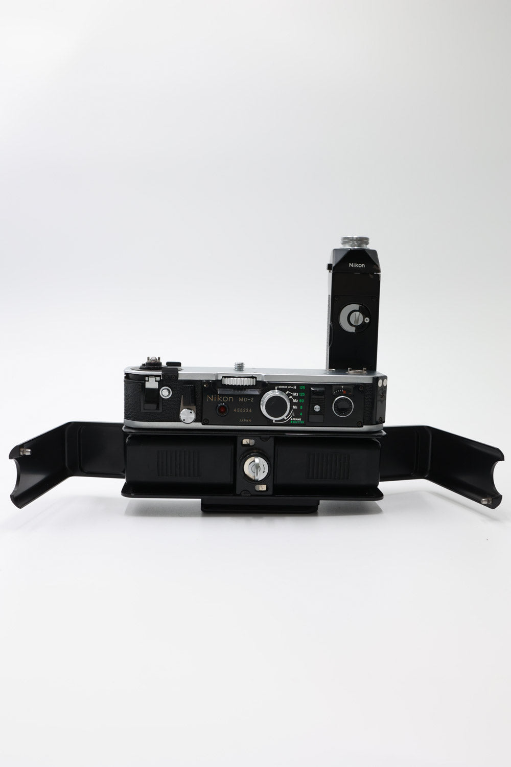 Nikon MD2/56234 MD-2 Motor Drive + MB-1, Used