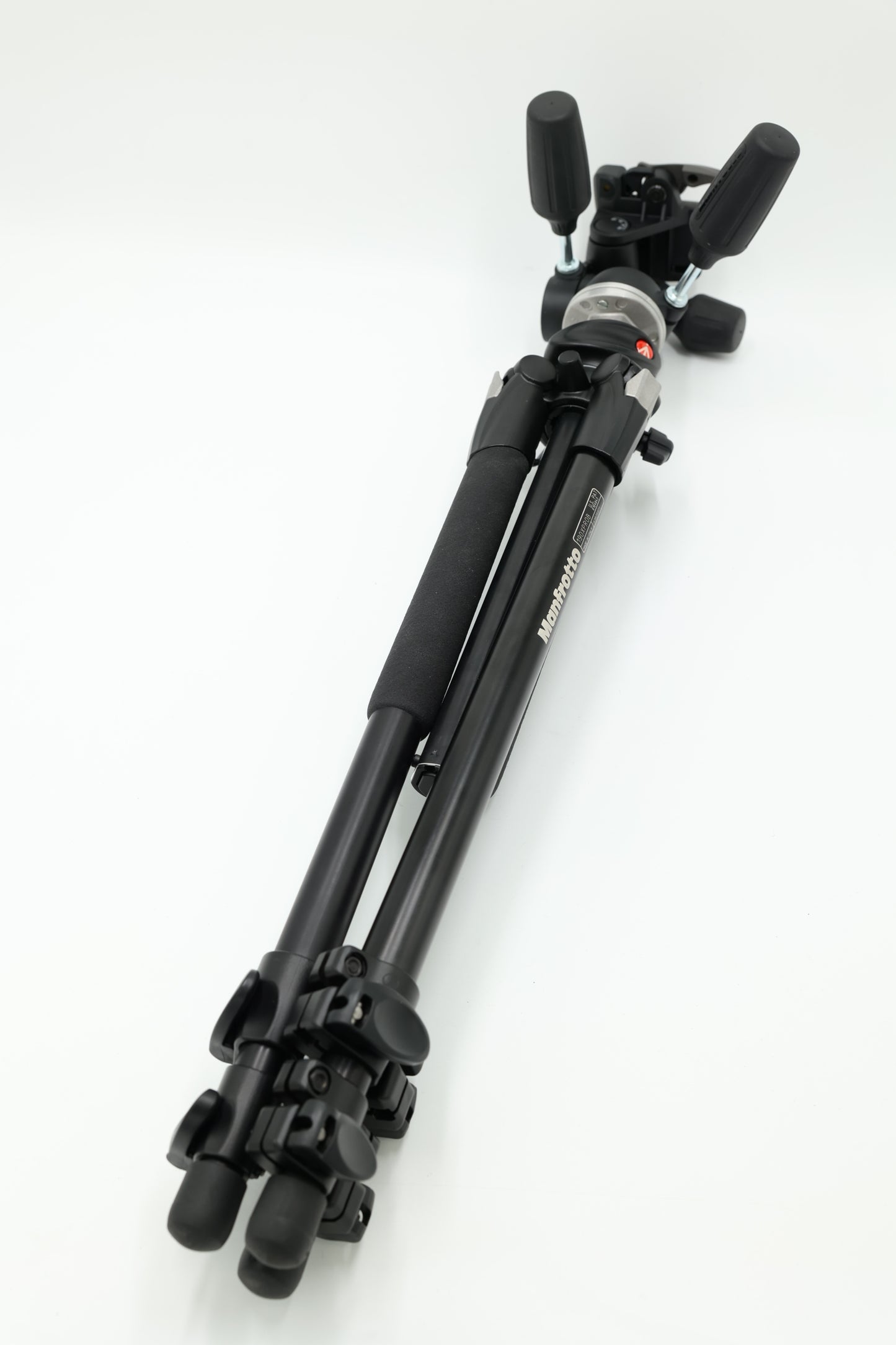 Manfrotto 190XPROB Aluminum Tripod w/804RC2 3-Way Head, Used