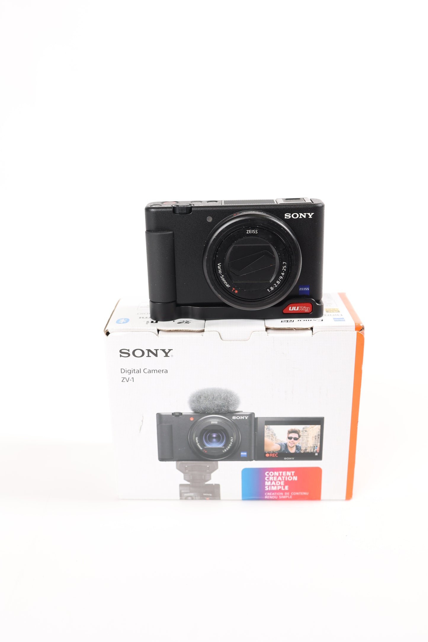 Sony ZV1/B/0986576 DCZV1 Camera, Black, Used (For Parts)