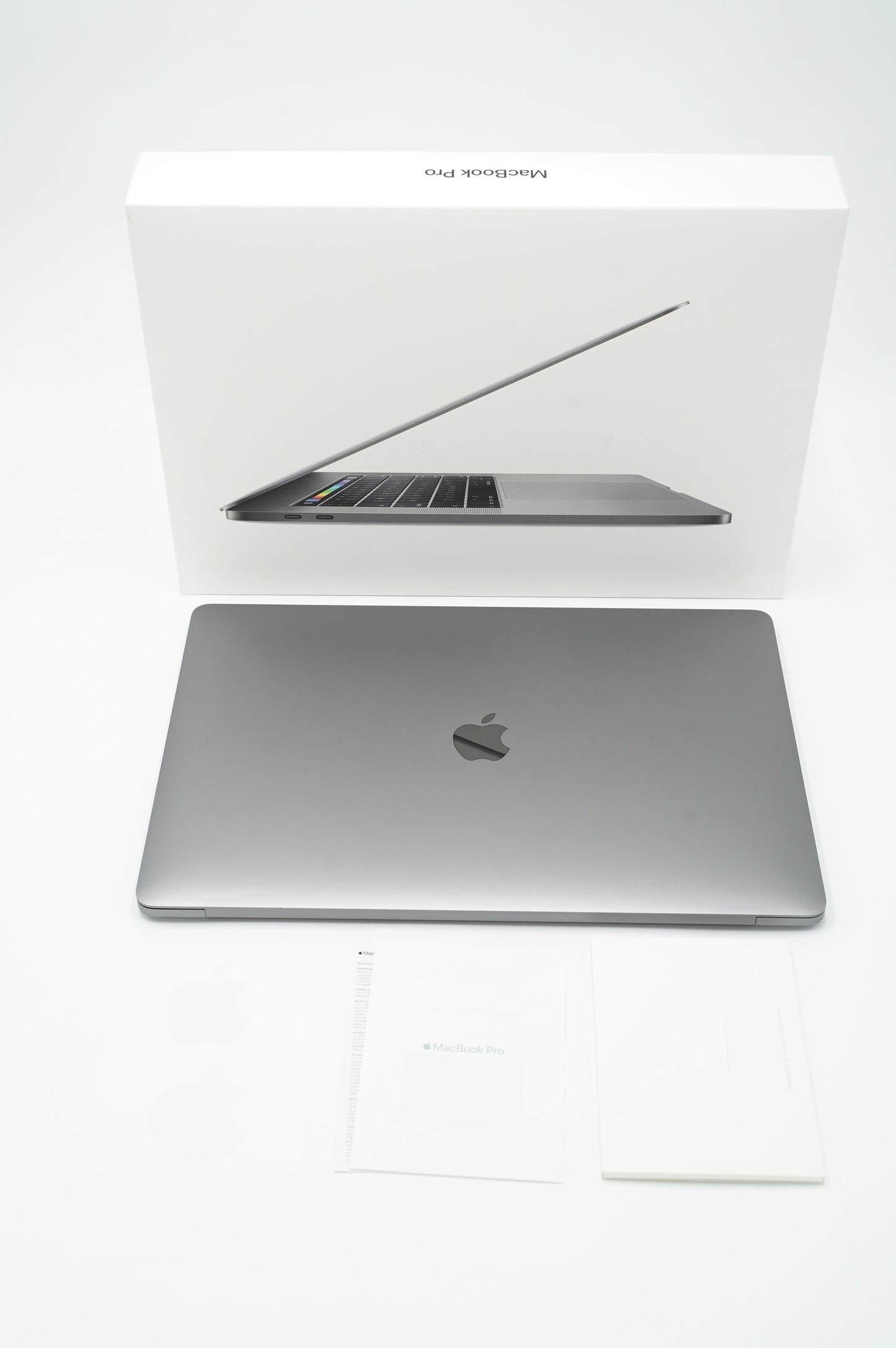 Apple 15" Macbook Pro Core i7 2.9GHz, 16GB, Radeon Pro 455, Used