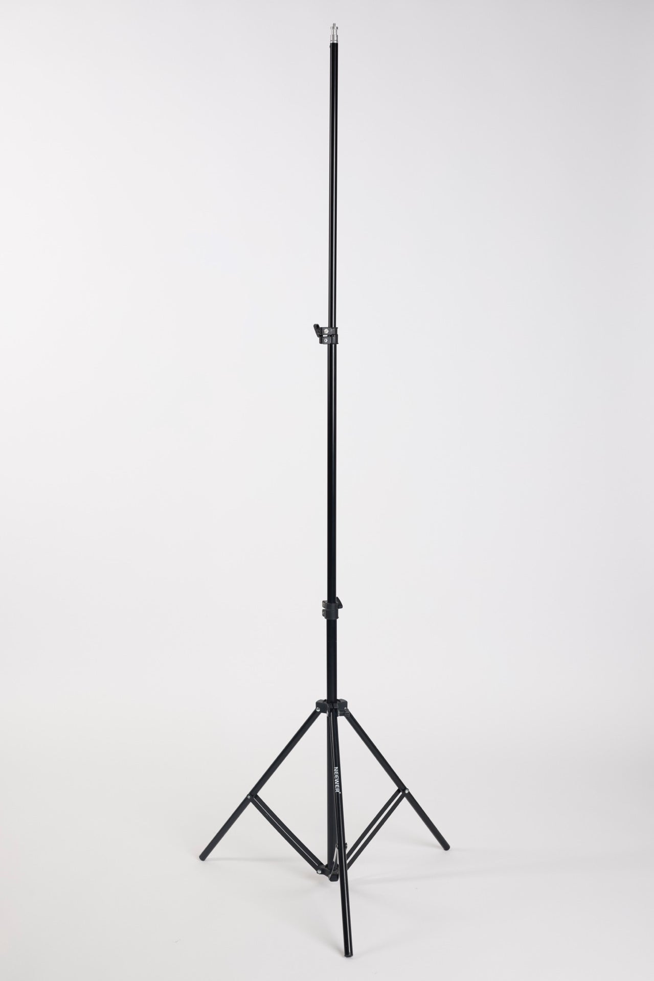 Neewer Light Duty Stand, Used