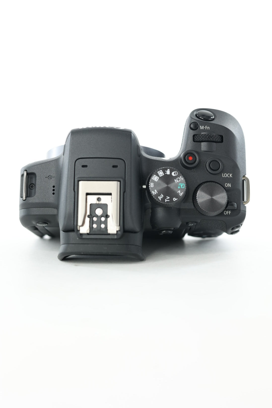 Canon EOSR10CCK/05107 EOS R10 Content Creator Kit (RF-S 18-45mm + DME100 Mic + HG100TBR Tripod), Used