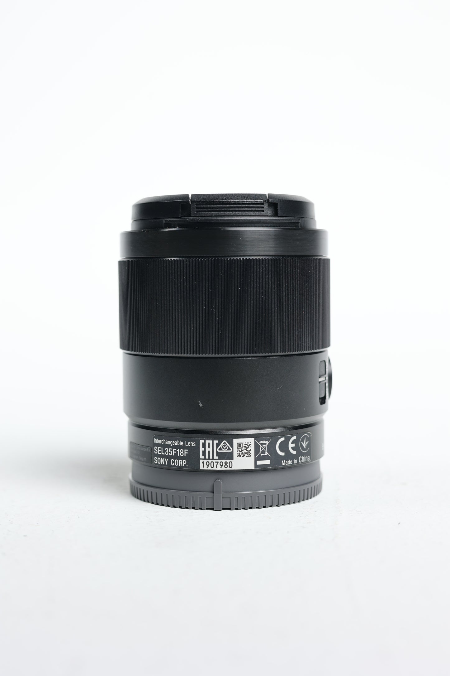 Sony SEL35F18F/1907980 FE 35mm f/1.8 Lens, Used