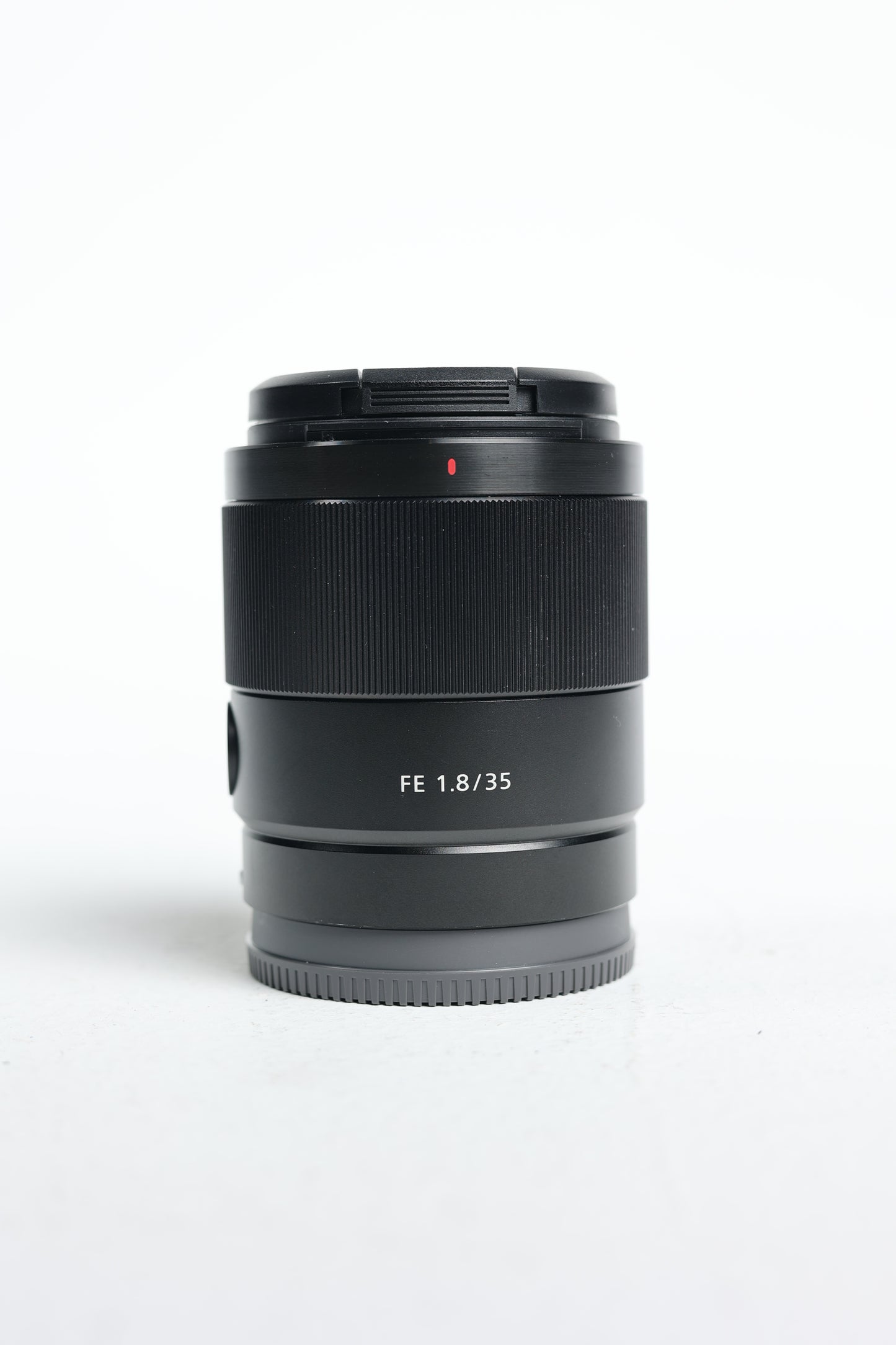 Sony SEL35F18F/1907980 FE 35mm f/1.8 Lens, Used