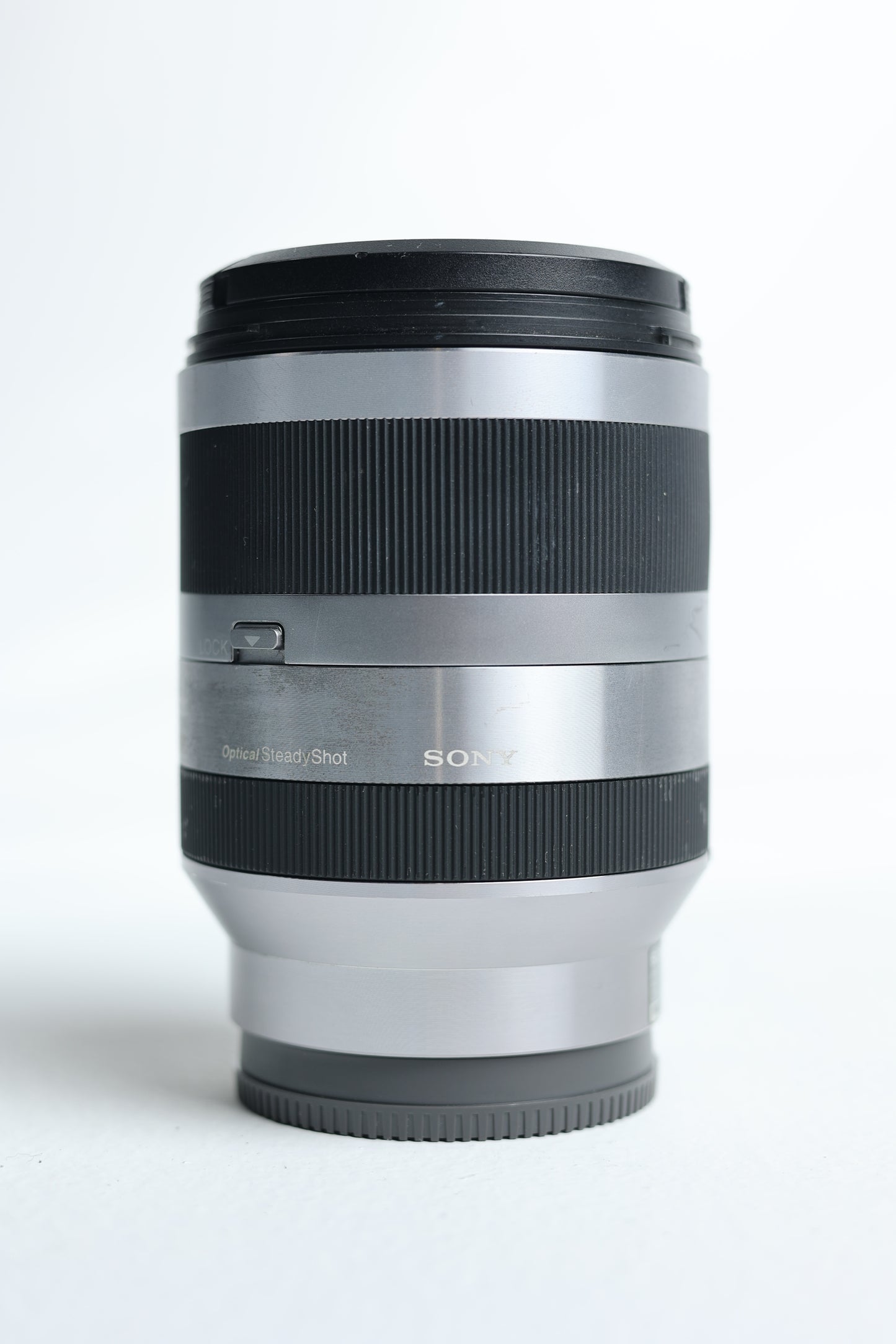 Sony SEL18200/1902309 E 18-200mm F/3.5-6.3 OSS Lens, Used